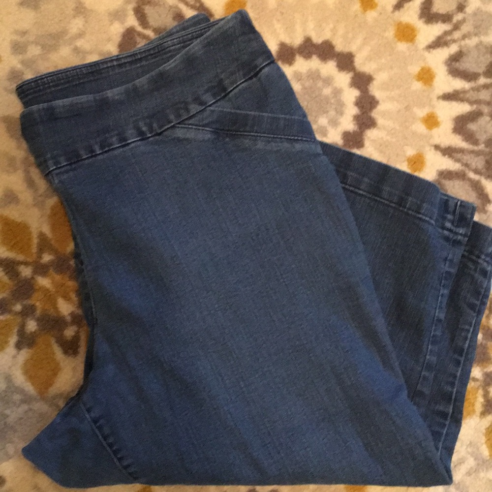 Denim capris